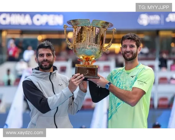 2025鄂尔多斯网球赛激情开幕世界高手云集上演巅峰对决