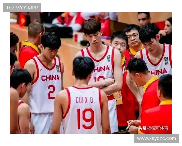 中国男篮逆袭晋级世界杯四强，爆冷战胜强敌展现团队精神