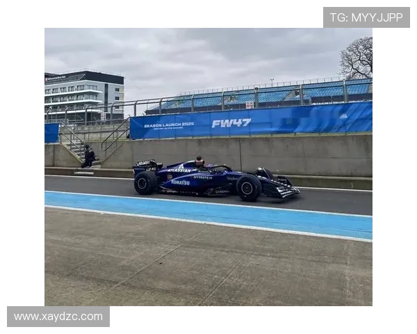 F1赛季精彩纷呈 新车设计与赛道变动引发车迷热议 F1赛季精彩纷呈 新车设计与赛道变动引发车迷热议